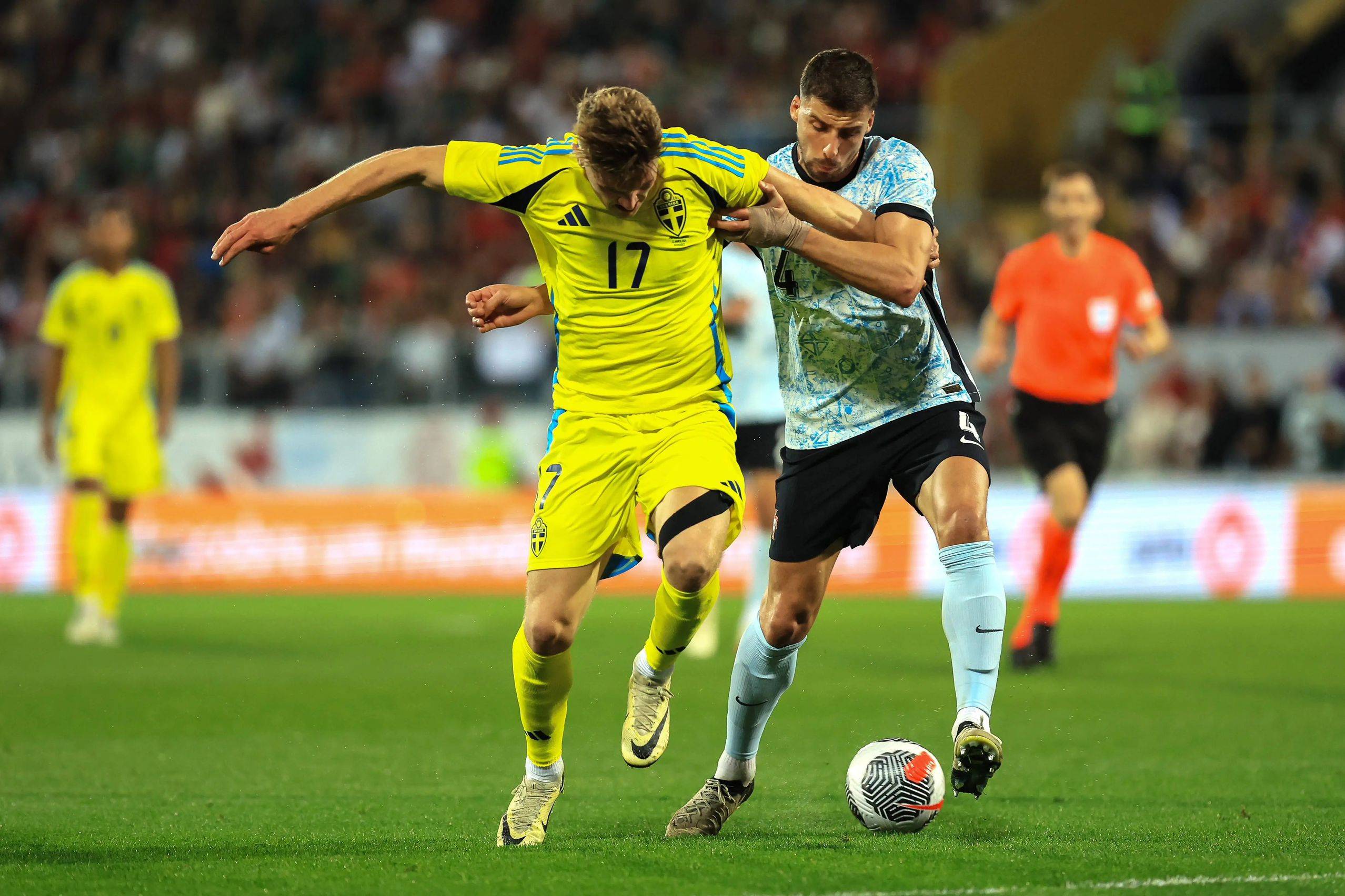 太狠了！拉齐奥清晨临场应变波士顿凯尔特人官宣签约备战足总杯，穆雷在TES比赛中赛事规则更新的简单介绍