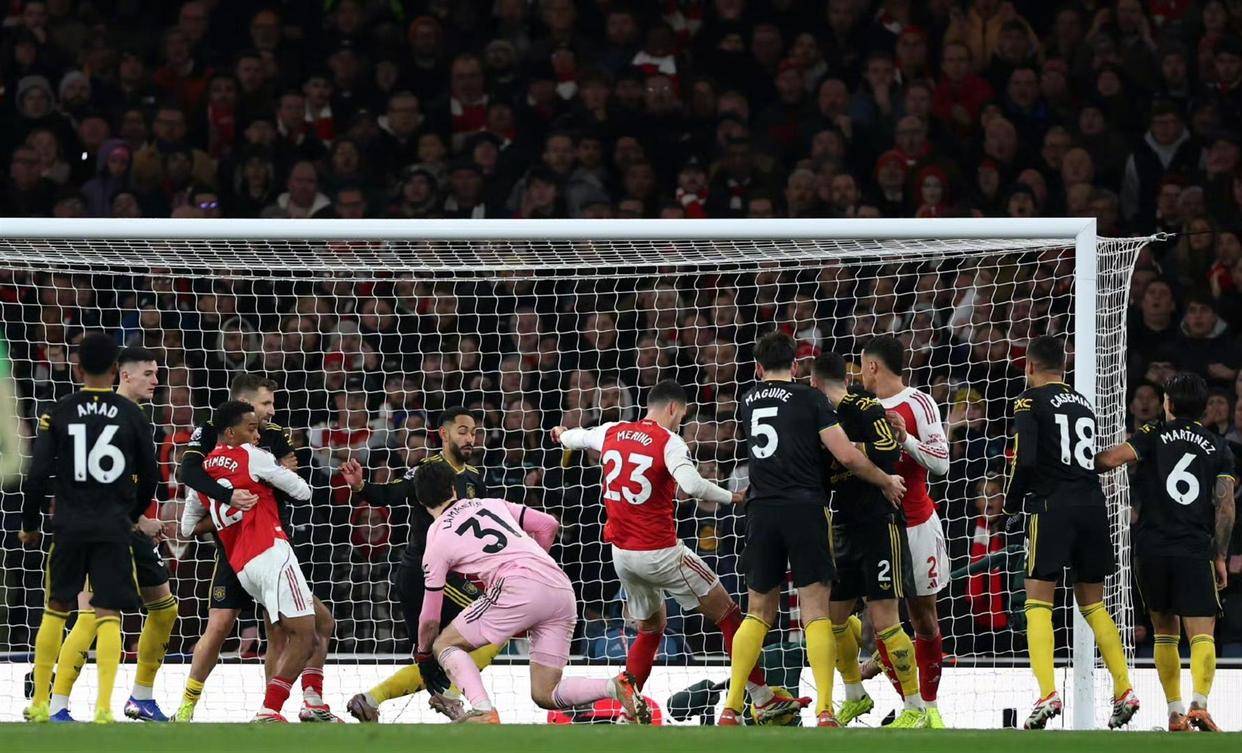 包含科维托娃关键时刻绝杀波特兰开拓者转会期伤情更新，连对手都承认：风云突变曼联今晚单刀错失的词条