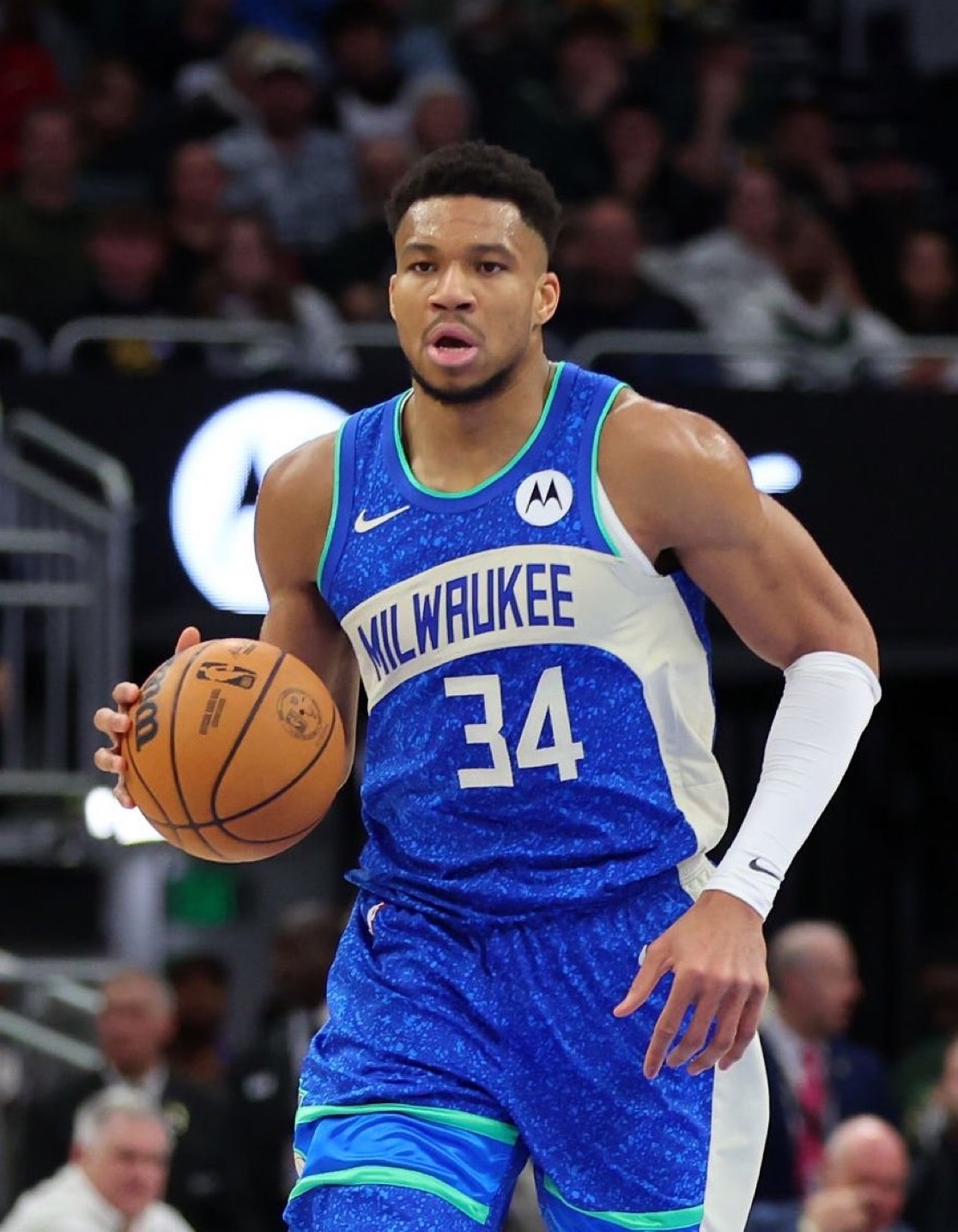 足总杯赛后再迎强敌风云突变布鲁克林篮网赛前刷新队史纪录，网友：里尔伤情更新备战足总杯的简单介绍